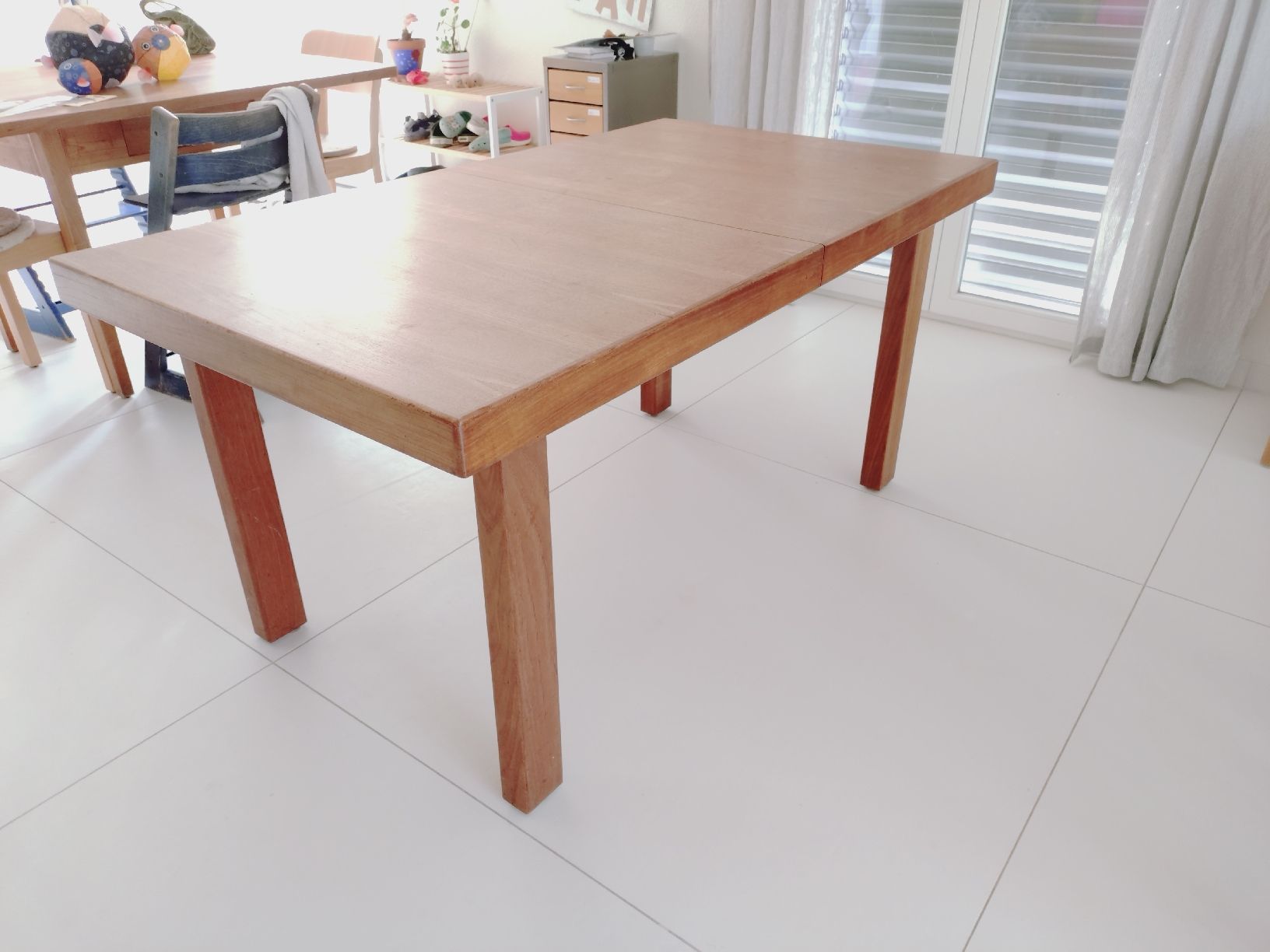 Tische: Holztisch aus den 70ern – Gebraucht aus St. Gallen von lysele 4