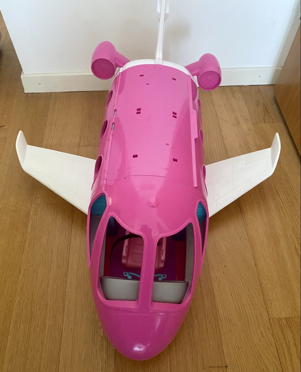 Giocattoli: Avion Barbie rose avec 2 Barbies – Usato da Lausanne venduto da Vracorama 1