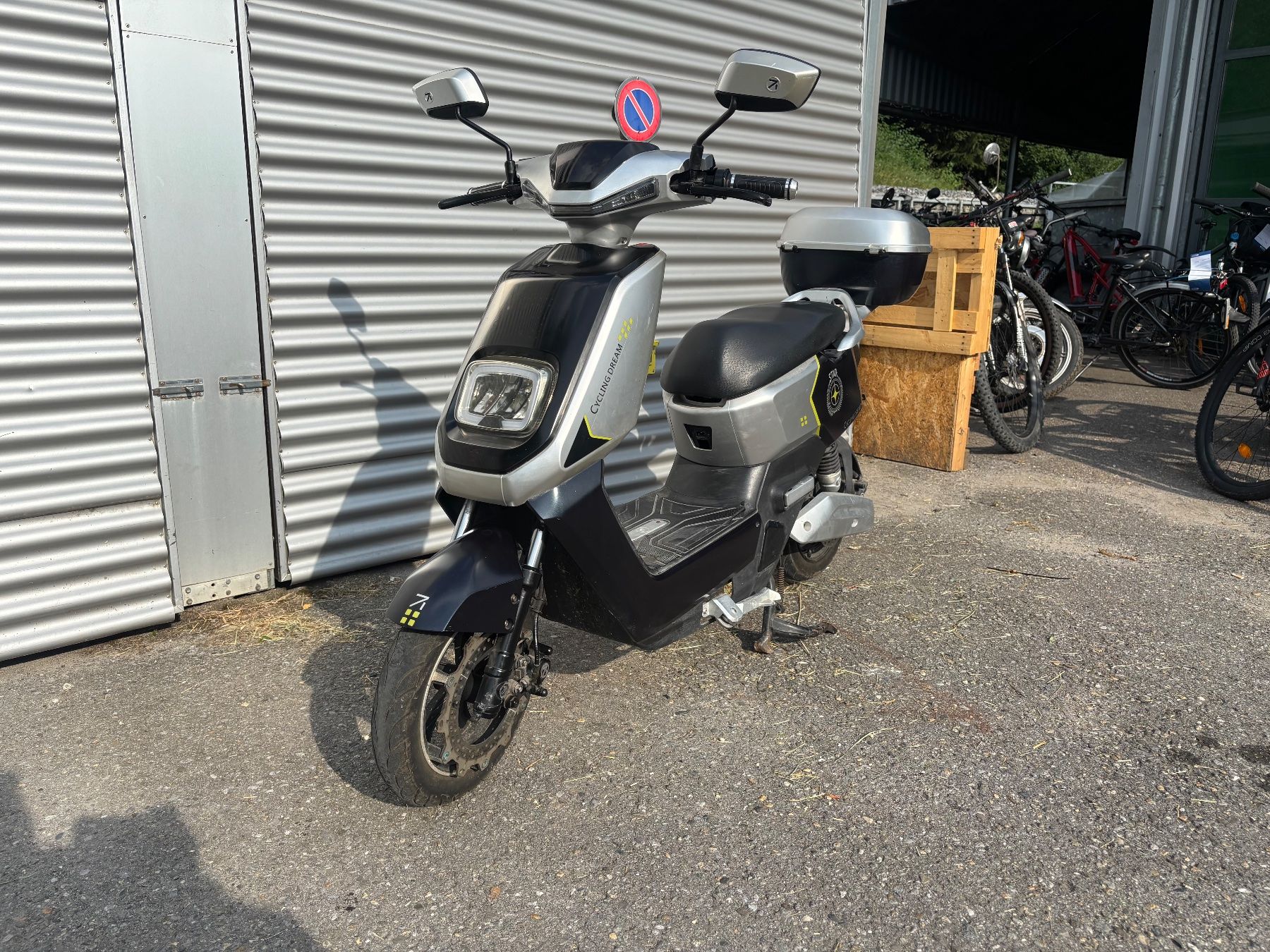 Voiturettes électriques: E Roller – D'occasion à Schüpfheim par bucherms