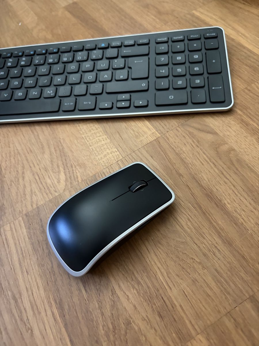Dell Tastiere: Dell KM714 Wireless keyboard & mouse + Dell WR221 receiver – Usato da Zürich venduto da Carlo_B 3
