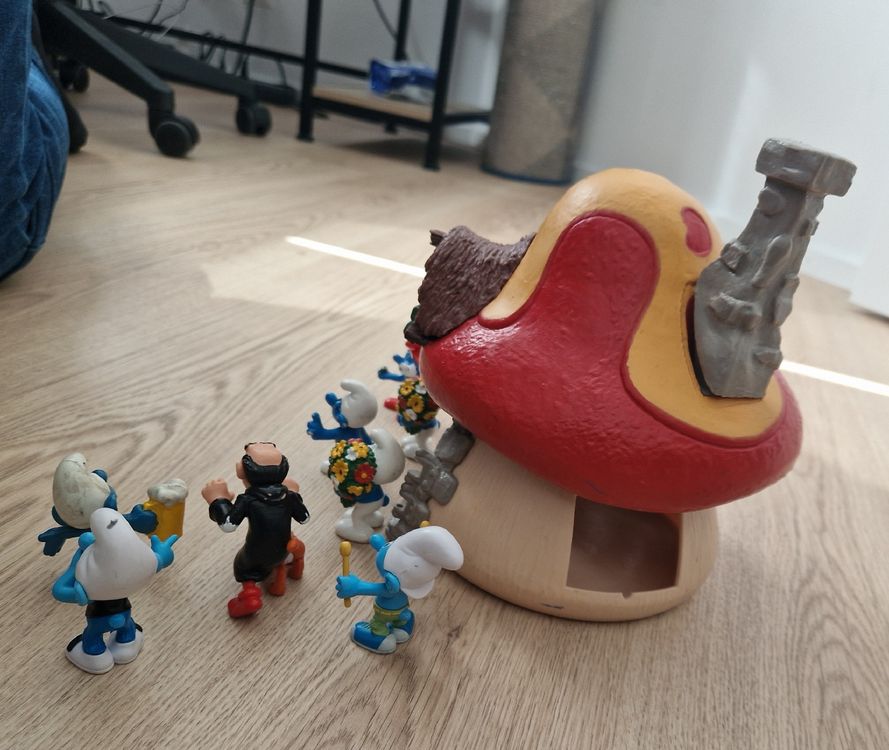 Schtroumpfs schlumpf puffi (D'occasion) à Lignières pour CHF 5 – avec