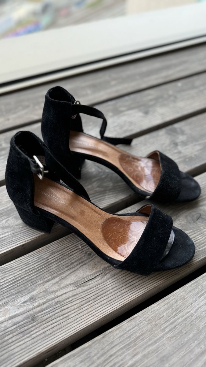 Roberto Santi Scarpe da donna: Sandalen | Roberto Santi |Gr.36 – Usato da Kilchberg ZH venduto da nad_6dwp 1