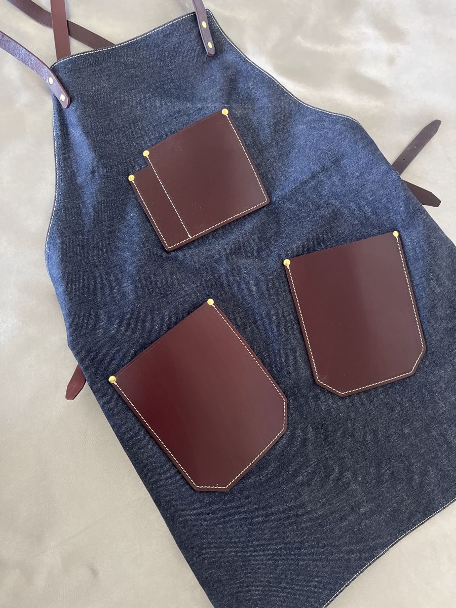 Jeans: Leather Apron New – Neuf avec emballage d'origine à Wallisellen par Chatswood_8hwh 2