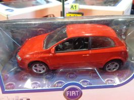 Fiat Stilo  1-43 (mit Box) Norev  (A1)