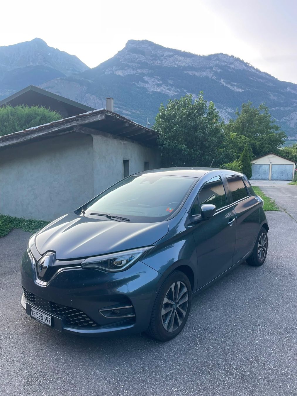 Renault Autos: Renault Zoé – Gebraucht aus Saxon von Hugolesbonstuyaux 1