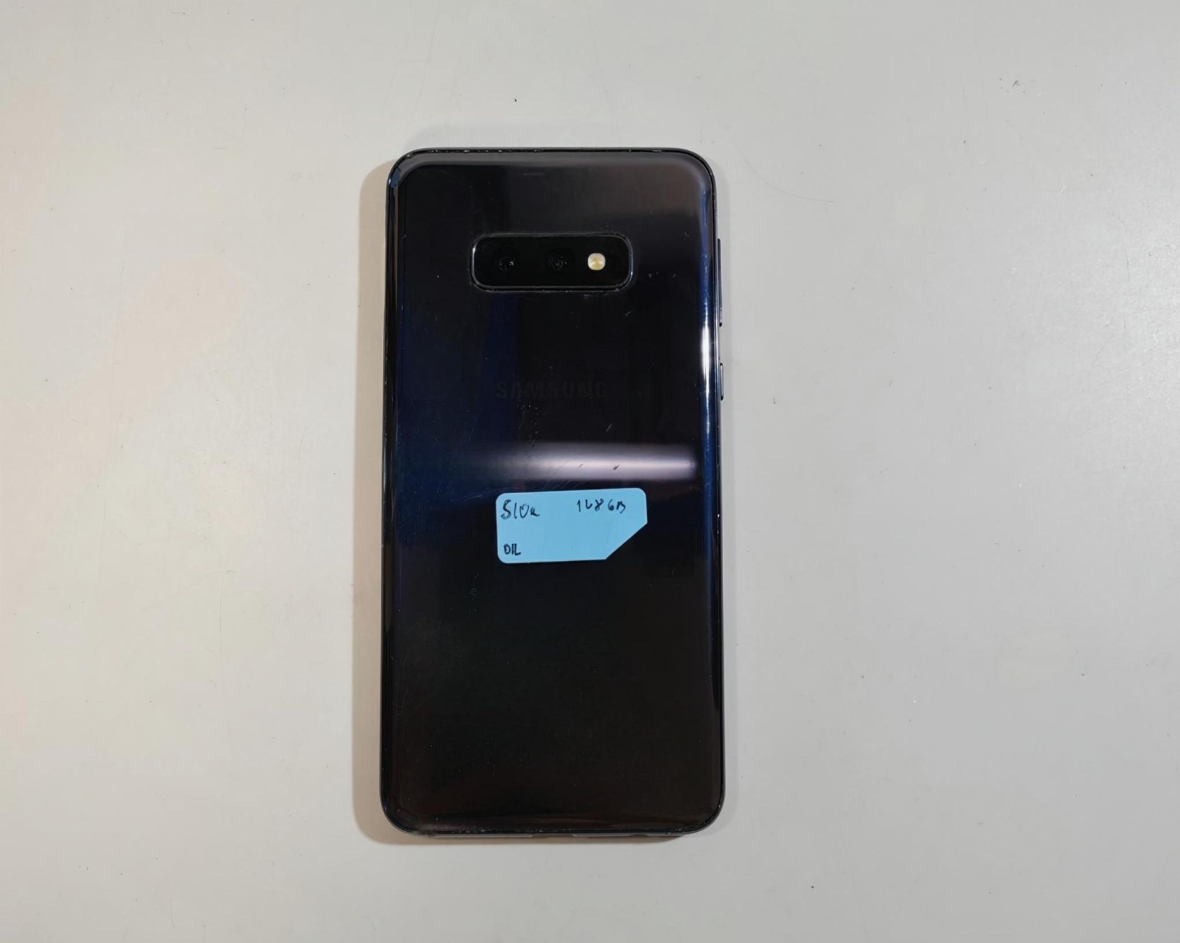 Samsung Handys / Smartphones: Samsung Galaxy S10e – Gebraucht aus Ehrendingen von Rocky985 1