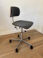 Bürostuhl Fritz Hansen 1993 Metall/Holz schwarz