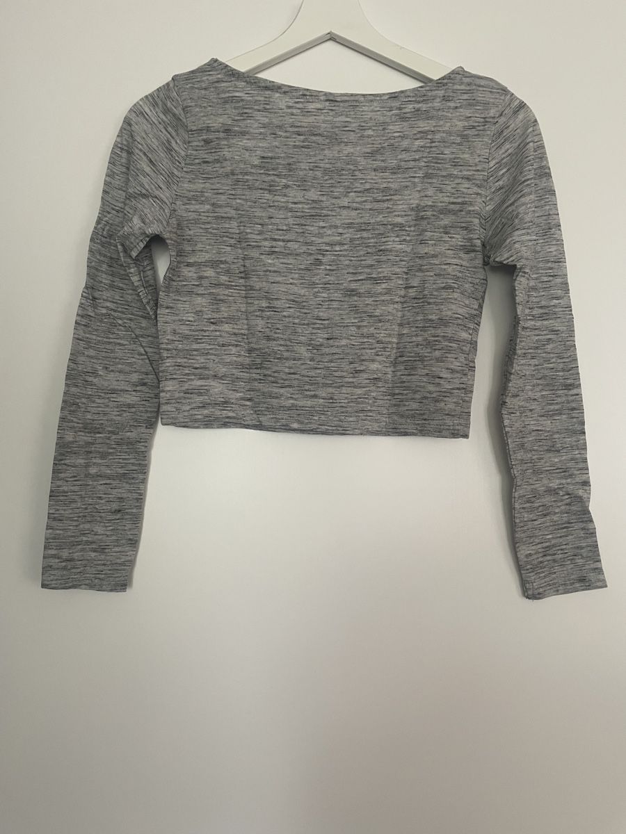 H&M Tops: Oberteile von H&M Gr. XS/S – Gebraucht aus Sutz von Liv. 3