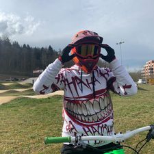 Profile image of Den_bz69