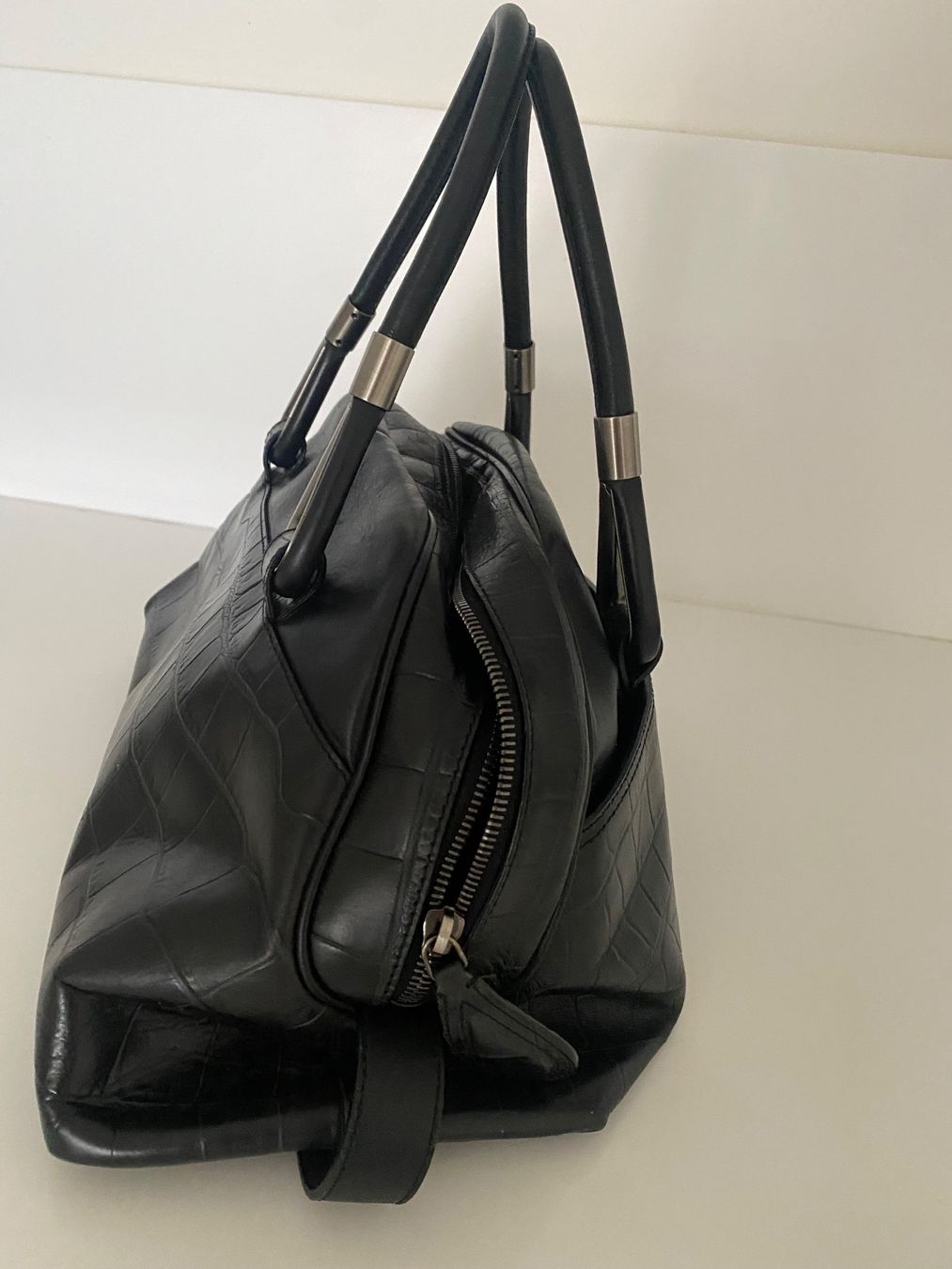 Borbonese Taschen für Damen: Bowling Bag Borbonese in schwarzem Leder in Krokooptik – Gebraucht aus Holderbank SO von MIC2026