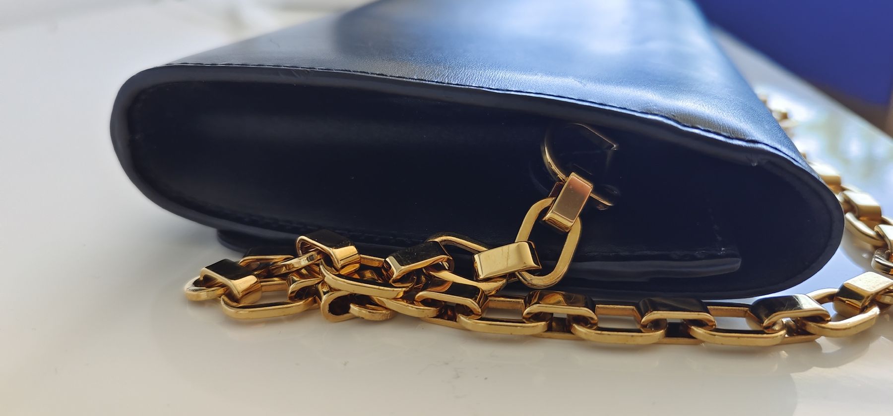 Louis Vuitton Borse da donna: Louis Vuitton, Louise Chain bag – Usato da Meilen venduto da Aphrodite87 7