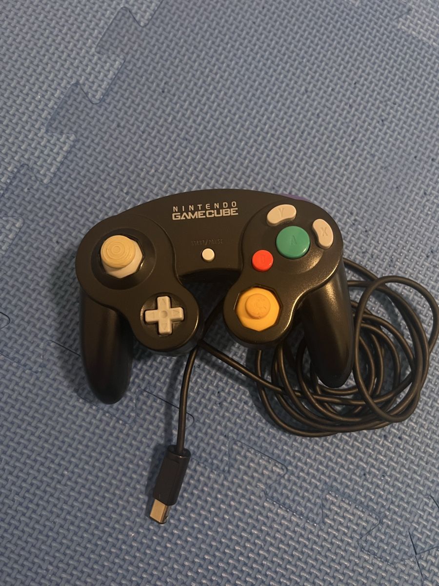 Nintendo Controller: Original Nintendo GameCube Controller schwarz mit OVP – Usato da Gossau SG venduto da schlitzerdemon 1