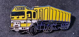 BB526 - Brosche LKW Truck Zugmaschine Lastwagen