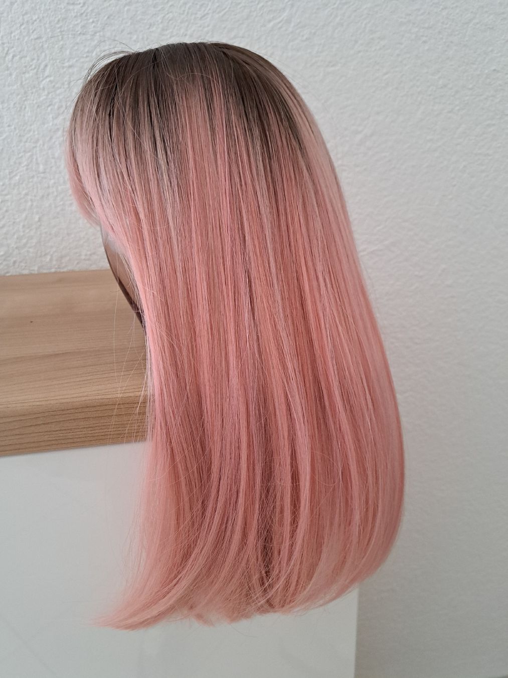 Perruques: Kunsthaar Perücke Ombre Pink  Neu – Neuf (Voir description) à Riedholz par Schildmaid2 1