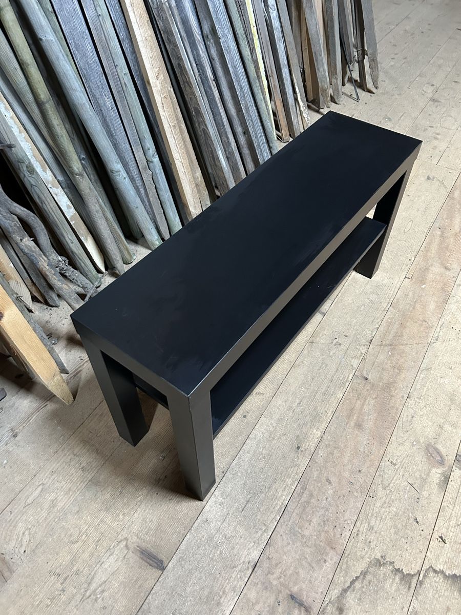 Ikea Mobili TV: Tv-Bank Ikea Lack – Usato da Bern venduto da xen_s2sl