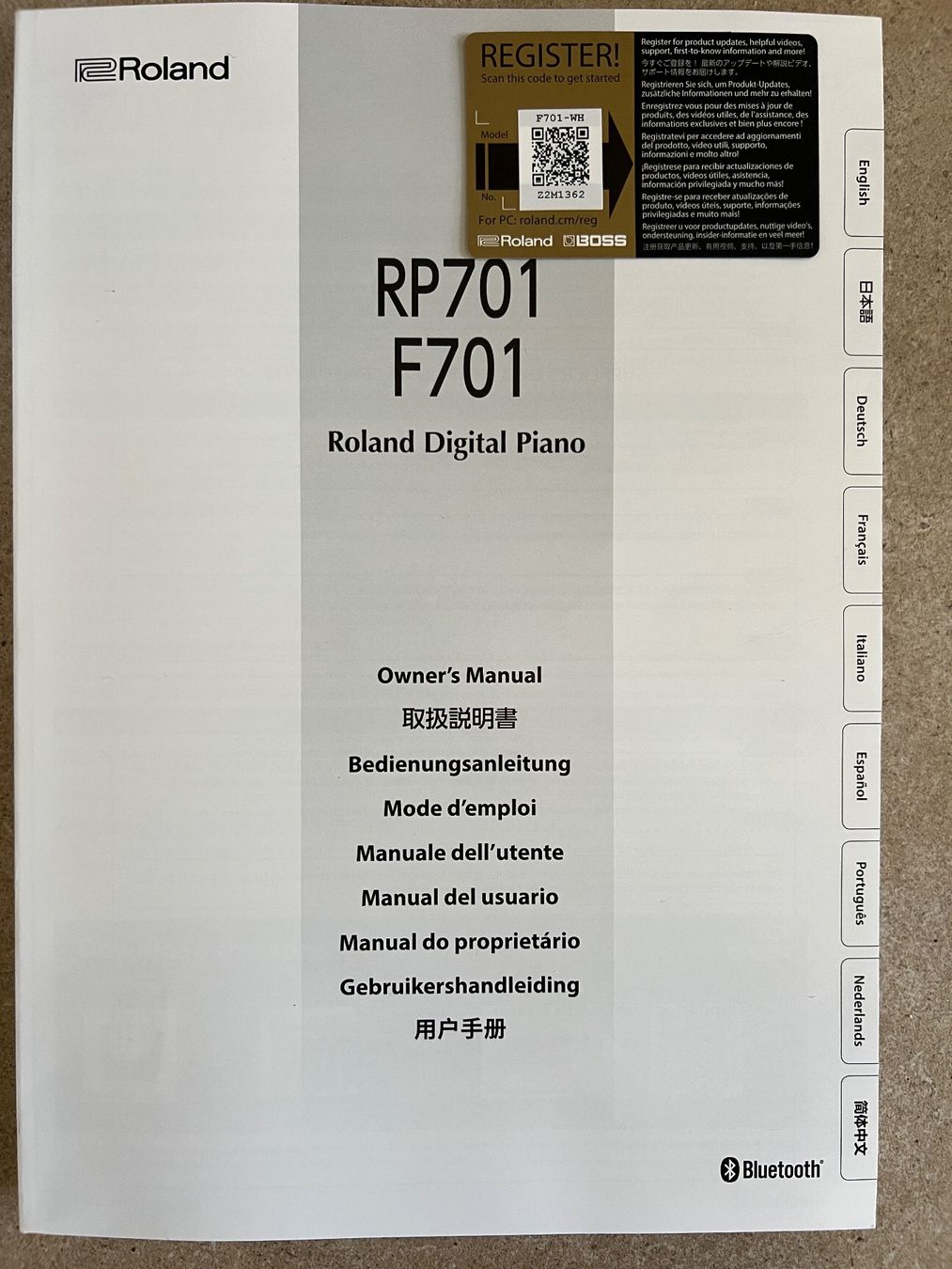 Roland Strumenti musicali: Roland F701 digital piano – Nuovo (secondo la descrizione) da Cadro venduto da Victoria88 8