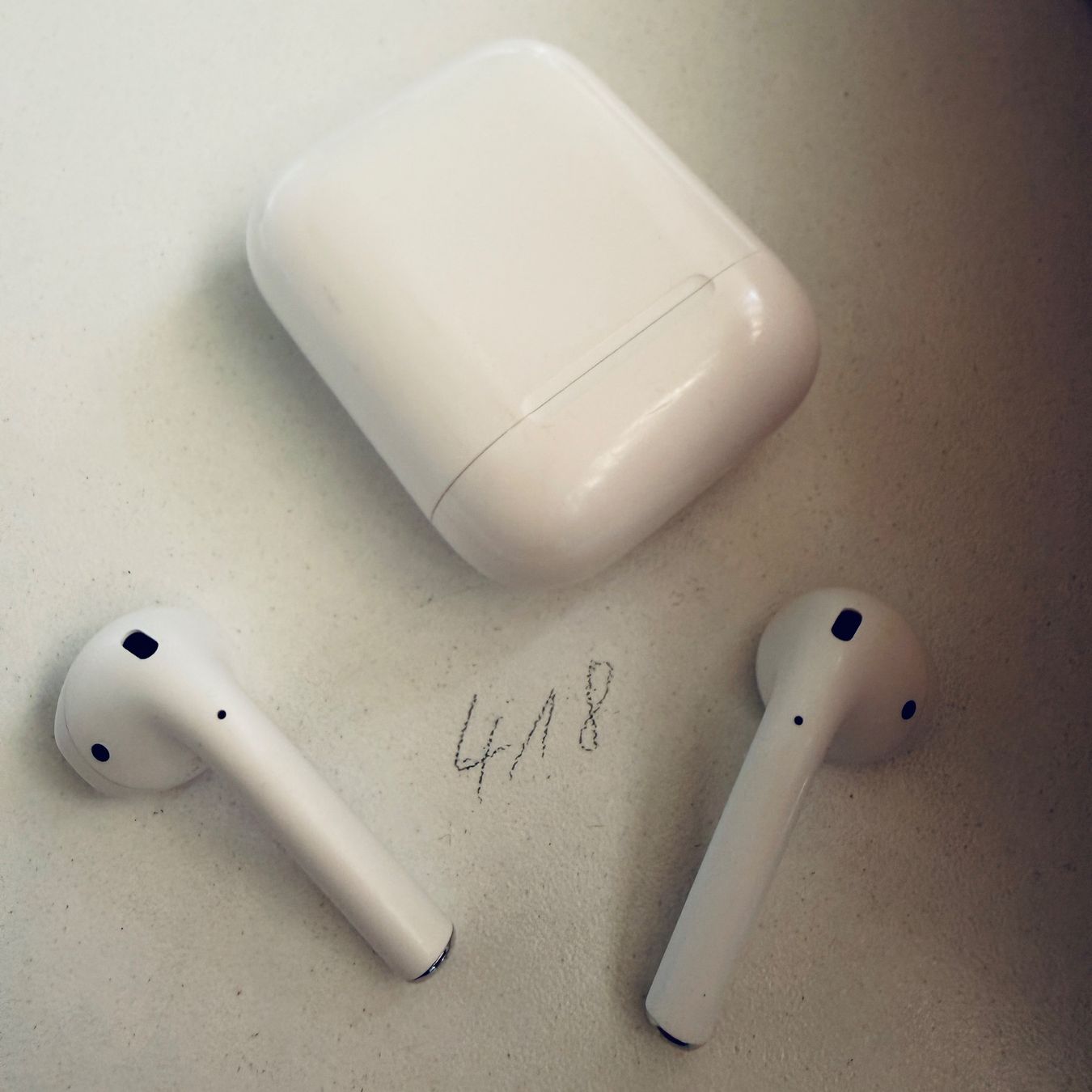 Apple Casques audio: Original Apple AirPods 2 Gen. Wireless Kopfhörer & Case – D'occasion à Basel par MY.AIRPODS.SHOP 7