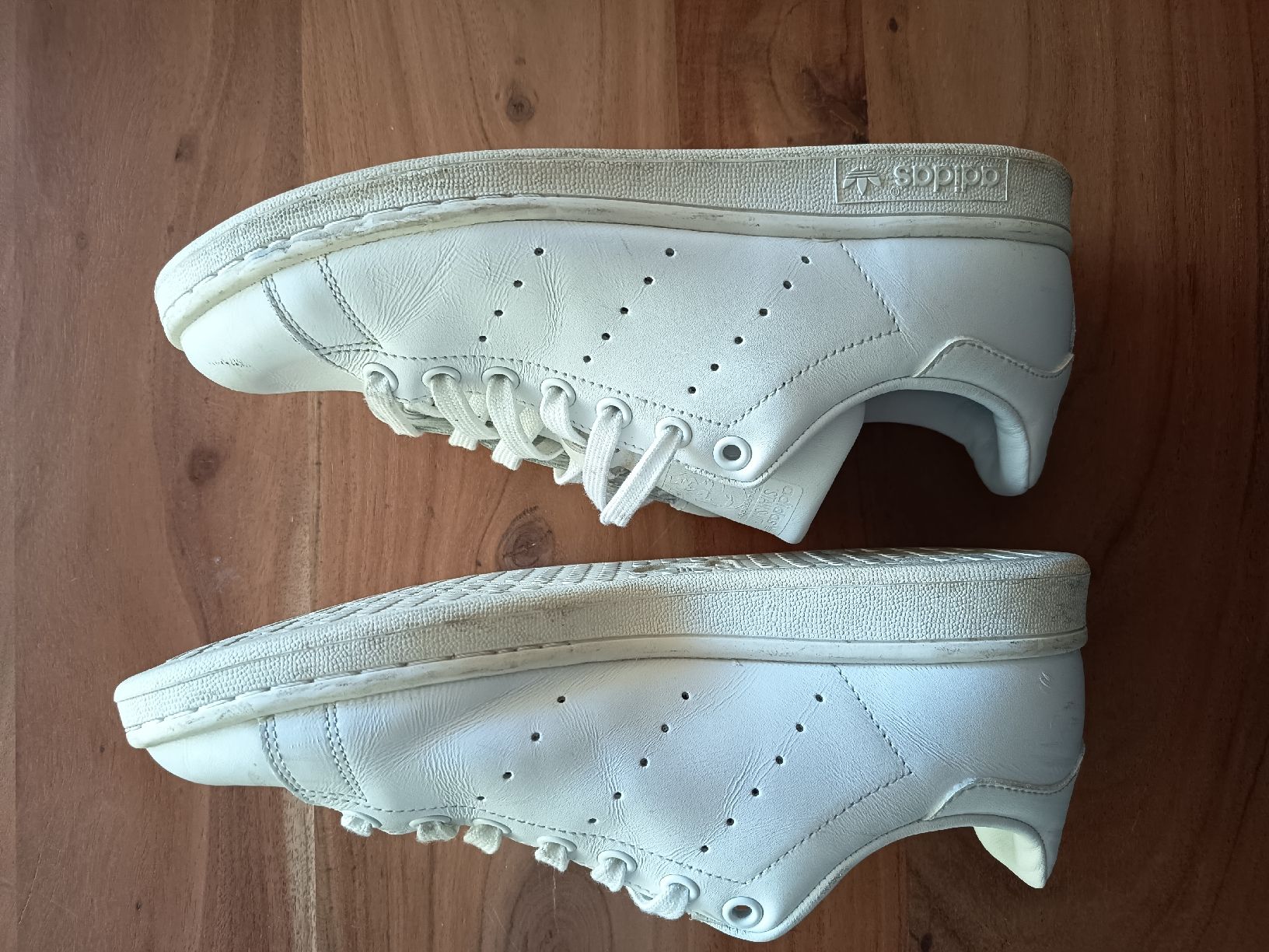 Adidas Scarpe da uomo: Schuhe Adidas Grösse 40 – Usato da Wald ZH venduto da -lea- 1