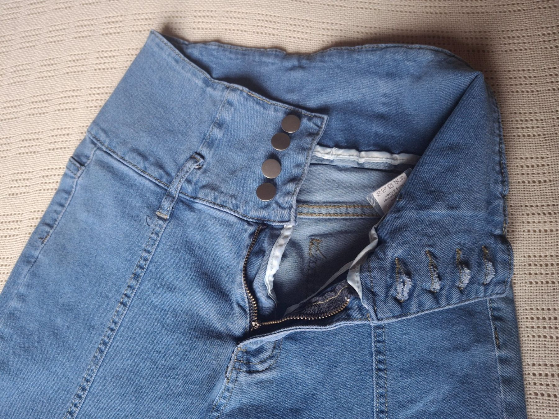 Jeans: Pantalon jeans bleu taille S – D'occasion à Villiers par san_jn5w 1