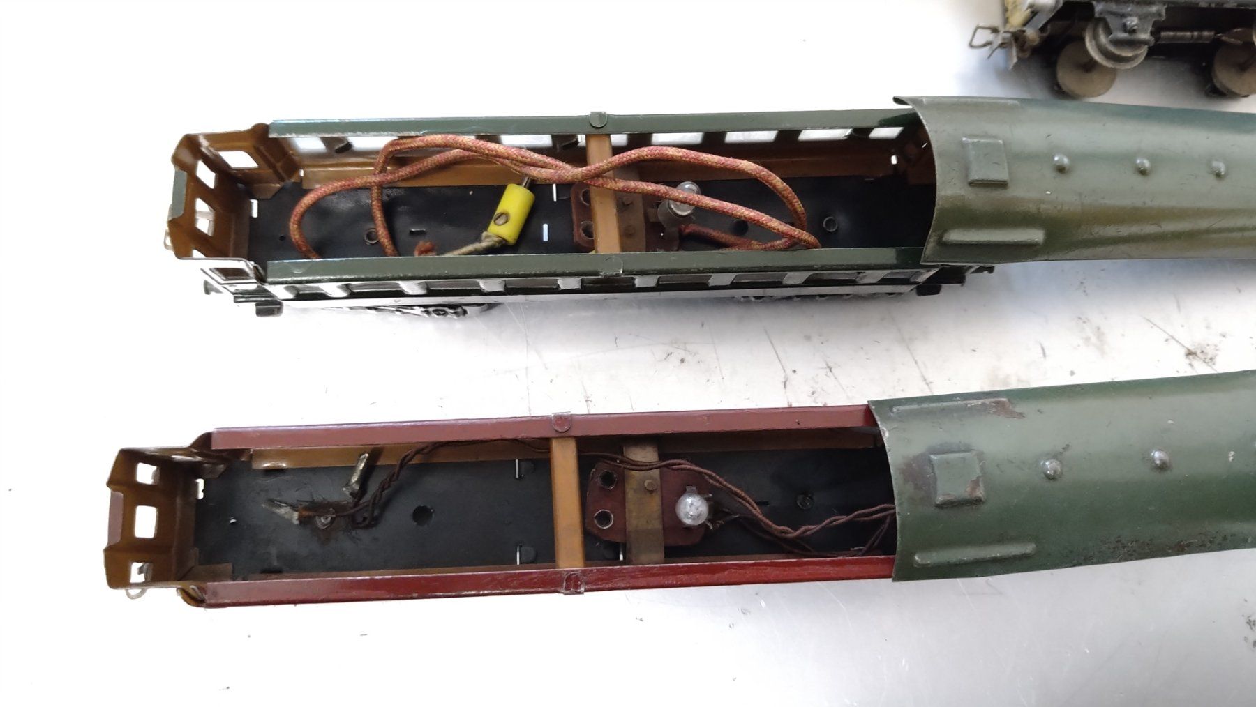 Märklin Modellini di ferrovie: 5 Märklin Blechwagen – Usato da Lohn SH venduto da Gitane0 2