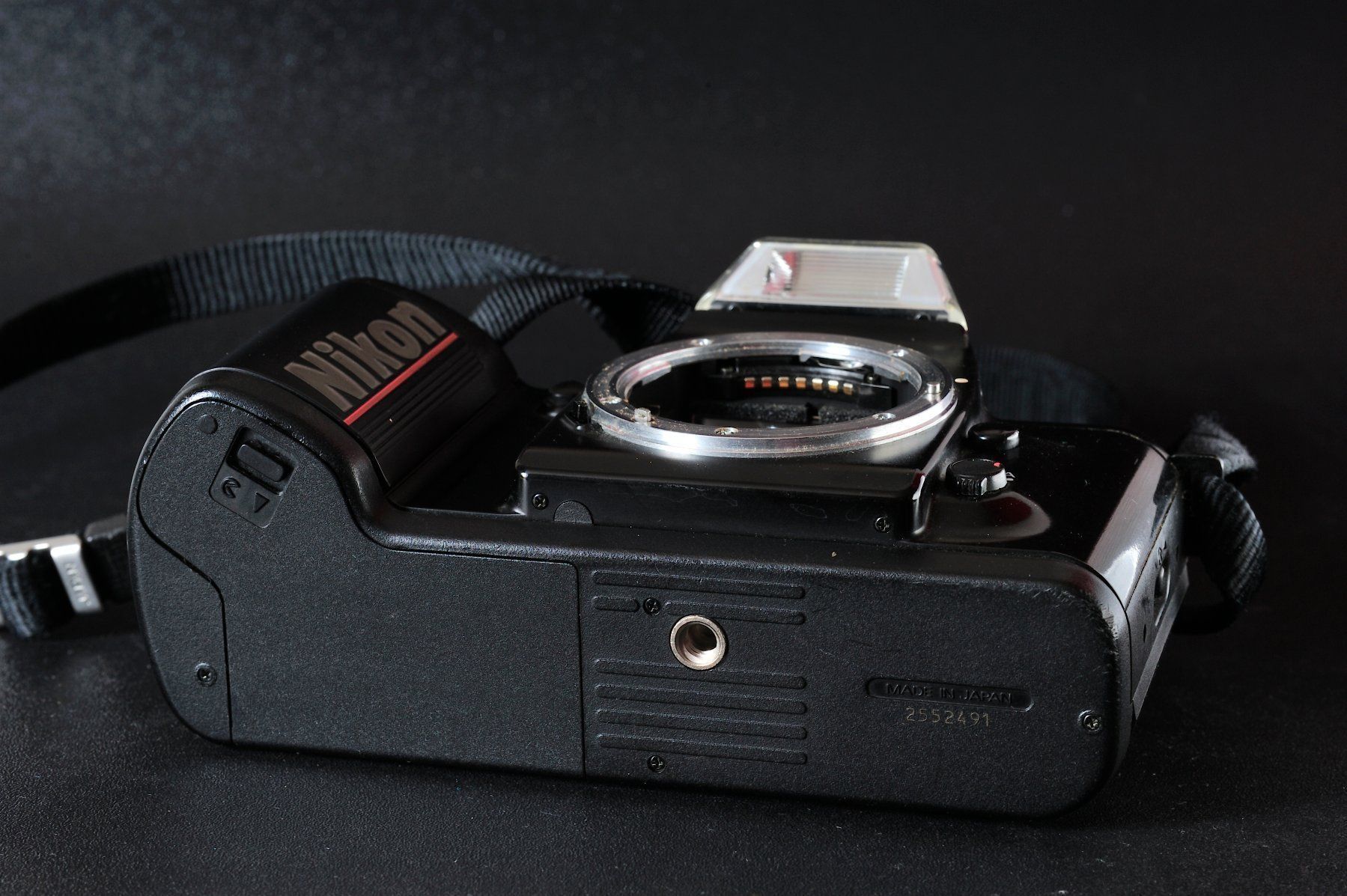 Nikon Appareil photo: Nikon F-401s – D'occasion à Fleurier par im_ghl 3