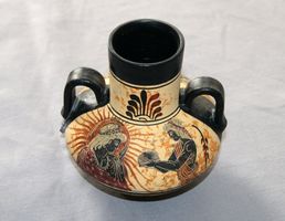 Fein bemalte Griechische Henkelvase – Museumskopie