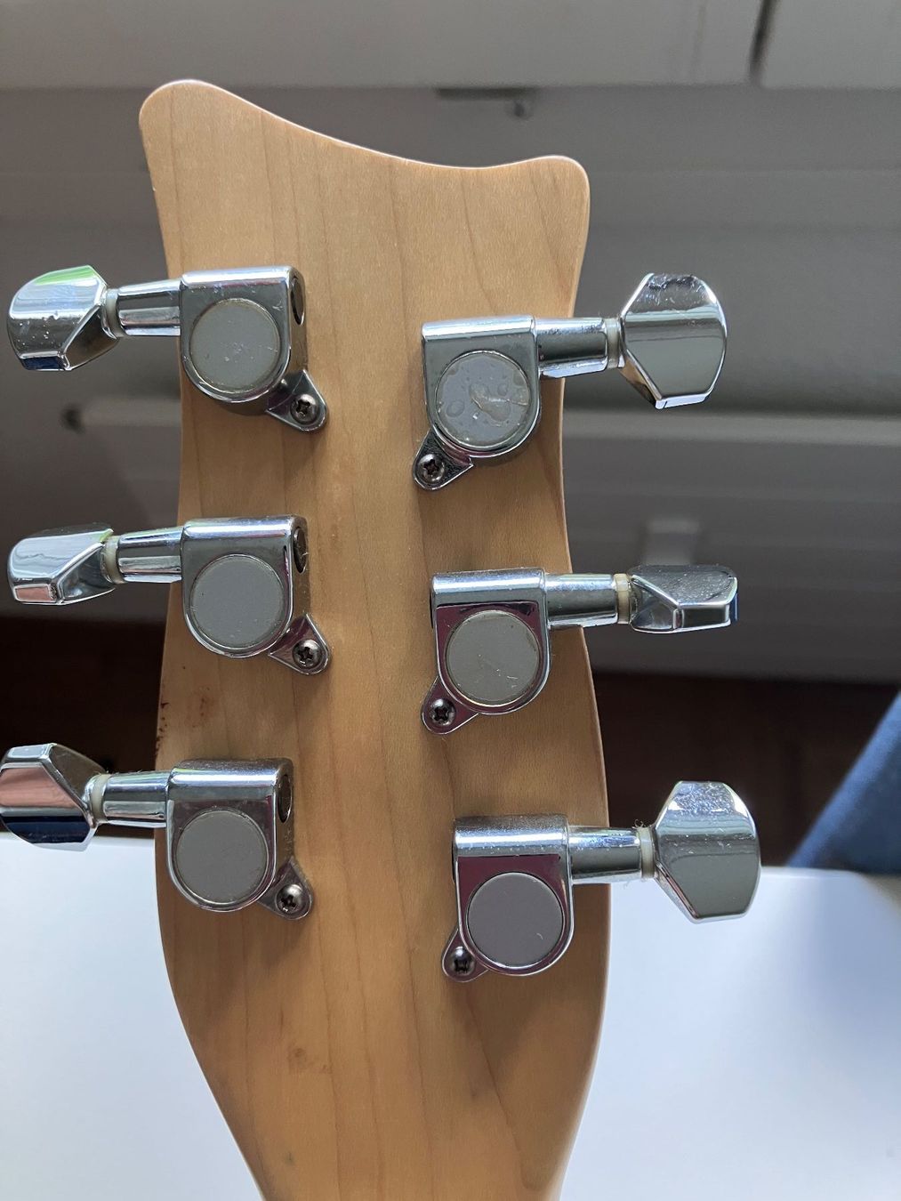 Danelectro Musikinstrumente: Danelectro Danoblaster Innuendo: Kult-Gitarre mit 4 Effekten – Gebraucht aus Luzern von Madvibe 5