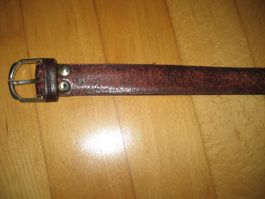 Ledergurt echtes Leder, made in Switzerland, col. weinrot