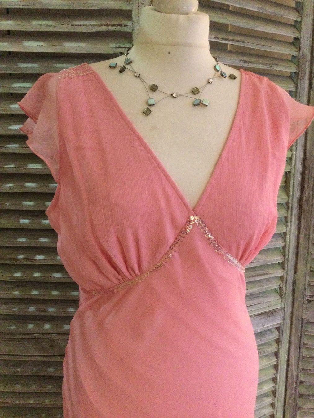 Kleider: Longue robe rose fluide avec sequins, taille 38, NEUF – Neu und originalverpackt aus Agiez von chouchanelle 1