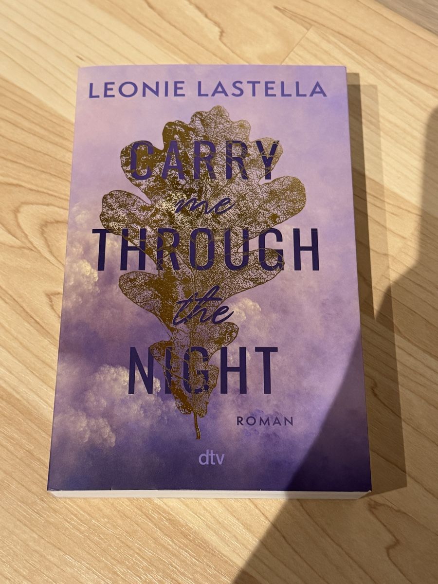 Libri: Leonie Lastella - Carry me through the night – Nuovo (secondo la descrizione) da Tuggen venduto da jess_gls06