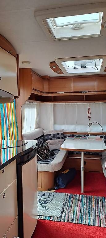 Veicoli da campeggio: Wohnwagen LMC musica 470 E – Usato da Zürich venduto da kiva87 1