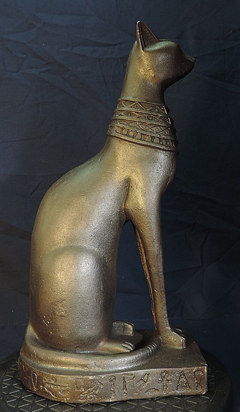 Statuette: Alte Ägyptische Katzen Statue, Eisen Figur – Usato da Duggingen venduto da roterbambus 3