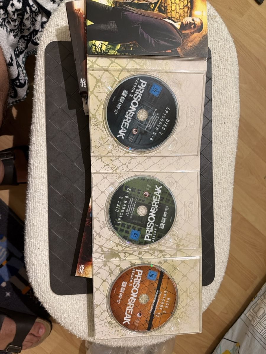 Tutti i DVDs: Prison Break DVD Box Set Staffeln 1-4gebraucht – Nuovo (secondo la descrizione) da Olten venduto da mdc_5n8l 6