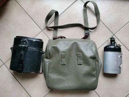 Schweizer Armee Militär Brotsack