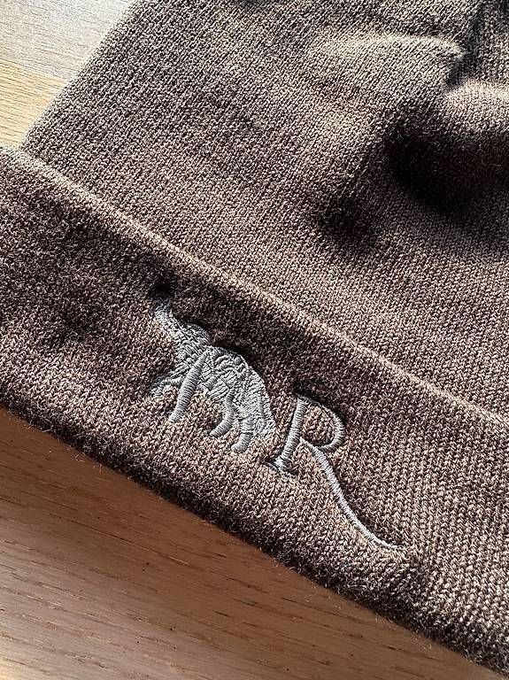Hüte, Mützen & Caps: La Réserve Mütze – Gebraucht aus Pfäffikon SZ von JasminS. 1