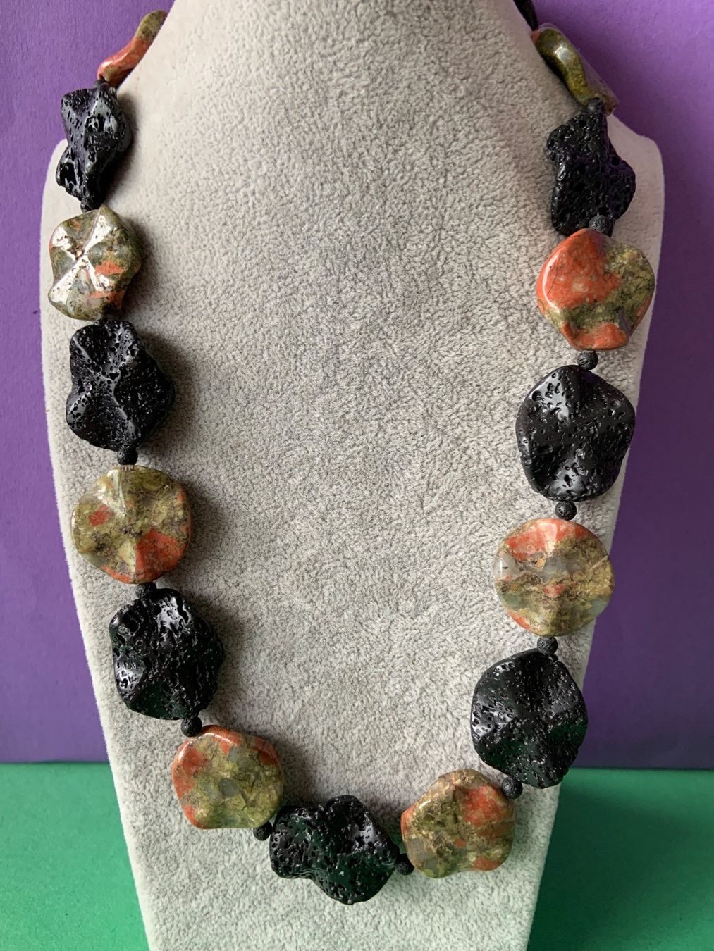 Catenine: Vulkanstein Kette und Jaspis (57cm) – Usato da Dittingen venduto da Bijoubelle