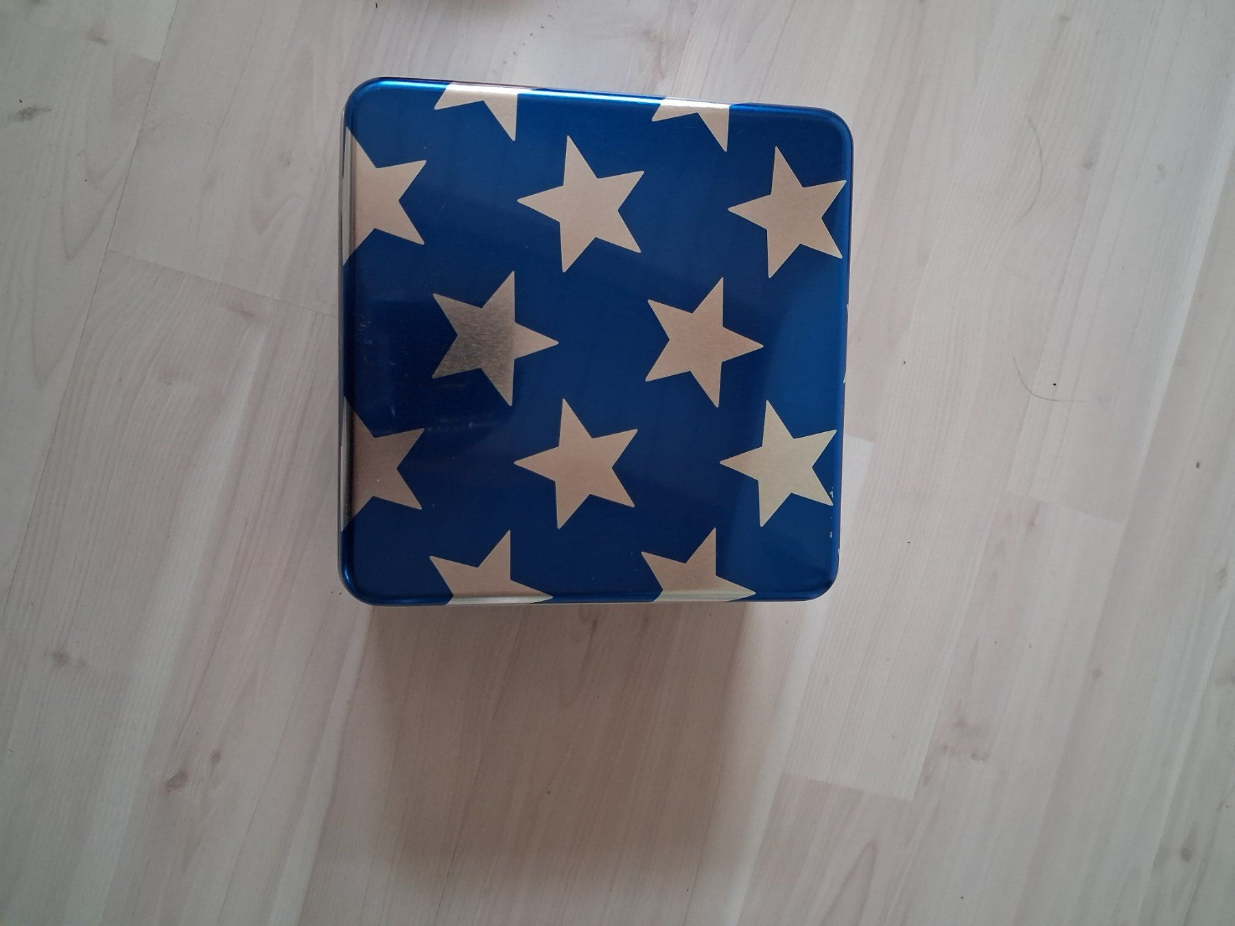 Altro in Decorazioni & Accessori: GESCHENK BOX BLAU ALU – Usato da langnau venduto da Santos1411