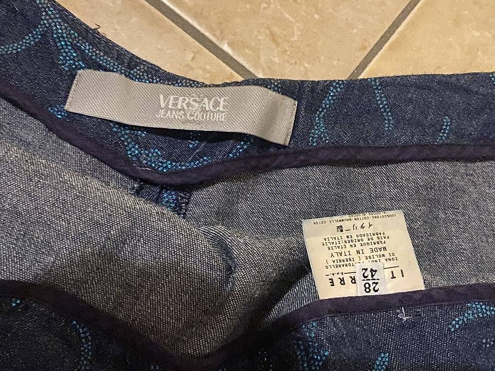 Jupes: Gonna jeans Versace misura 28 – D'occasion à Odogno par fly_7j8c 1