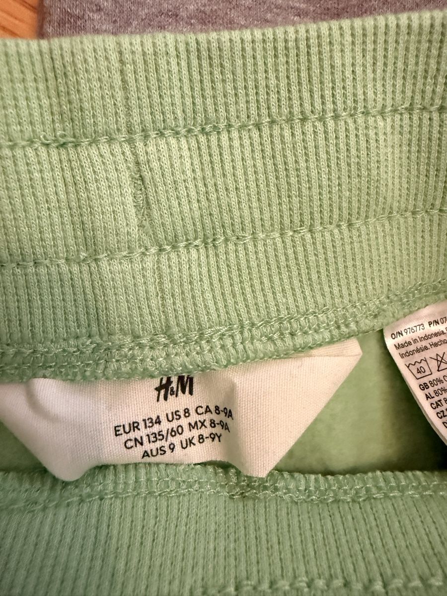 Lotti & Set di vestiti: Hosenset in Gr. 128/134 – Nuovo (secondo la descrizione) da Rotkreuz venduto da ZG6343 1