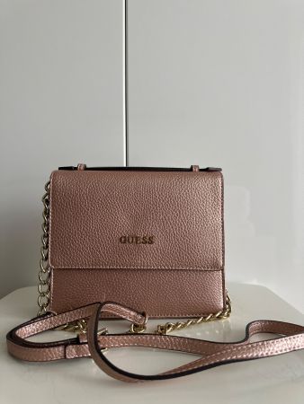 Top 💖Guess Handtasche pink/gold - NP CHF 120!