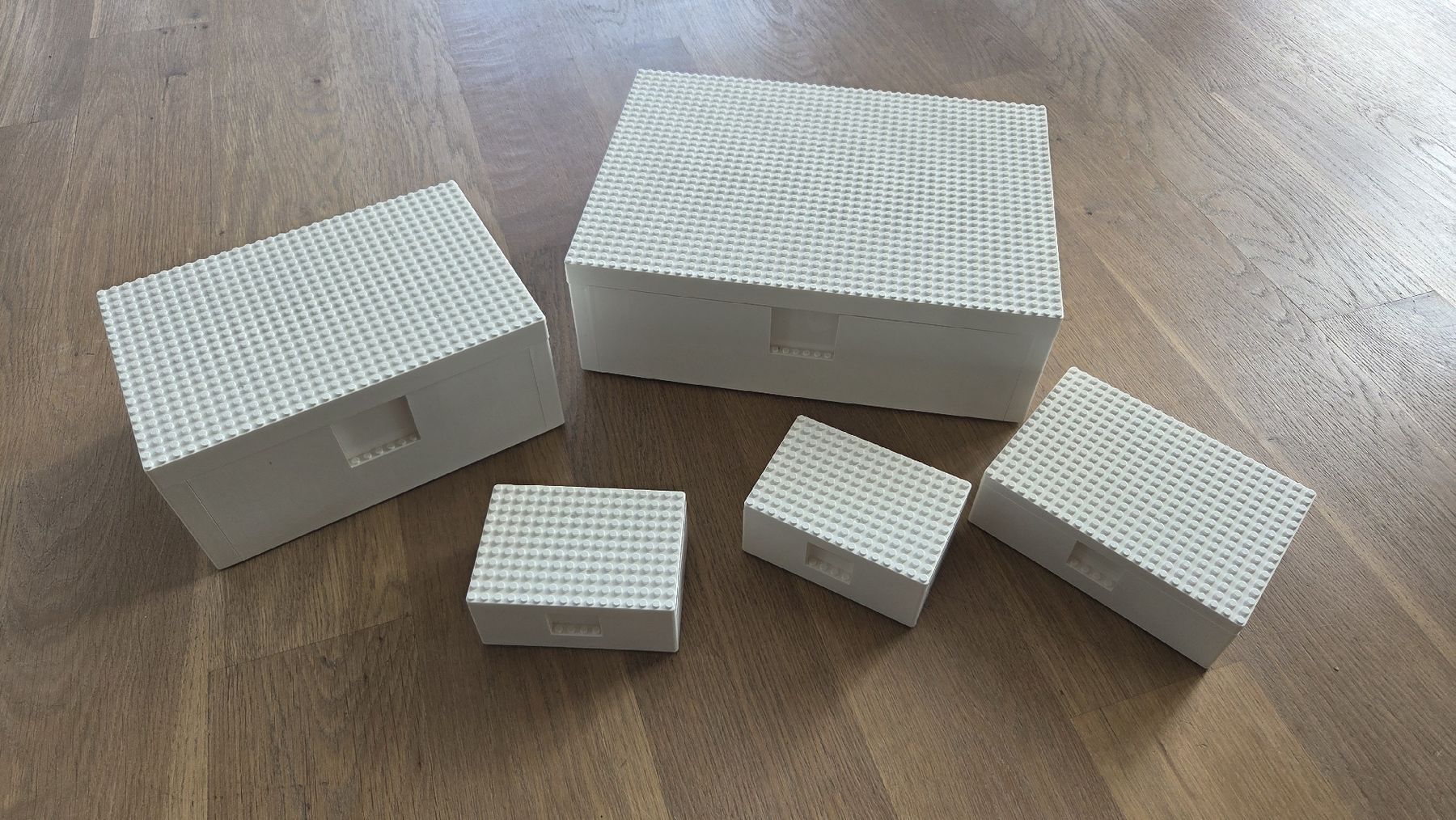 Lego Giocattoli: Lego Boxen von Ikea – Usato da Oberkirch LU venduto da Tatamara