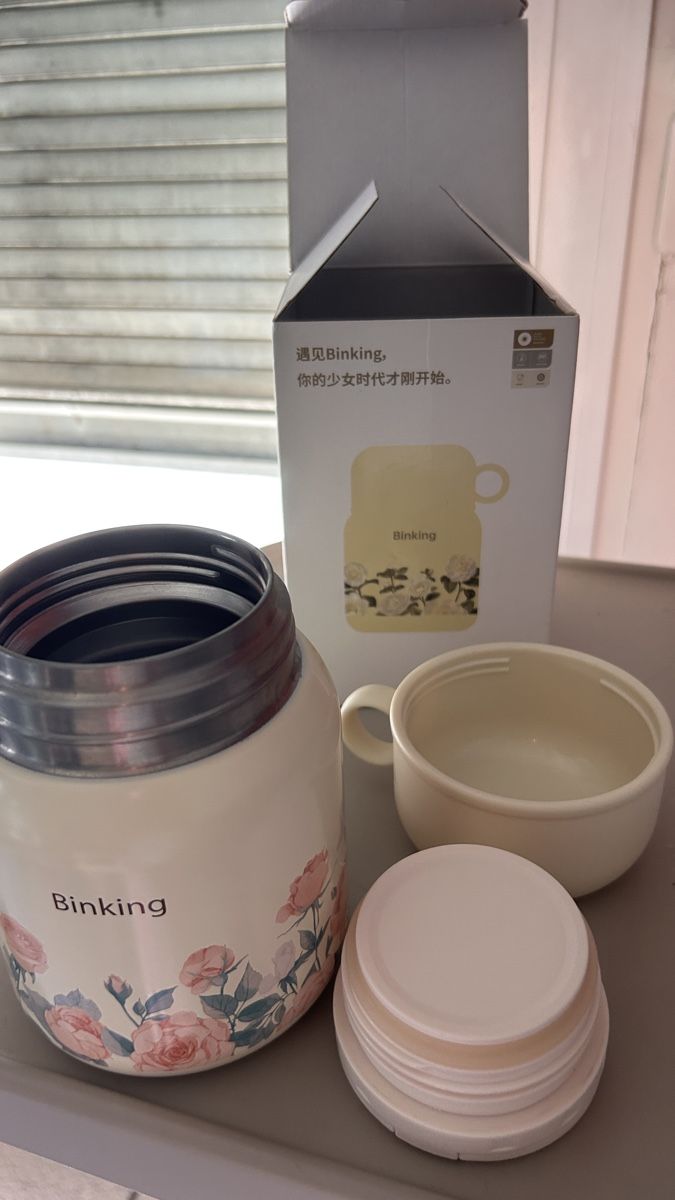 Tazze: Cute Binking Flower Pattern Travel Mug - New Condition! – Usato da Genève venduto da Noemie.wrmsi 5