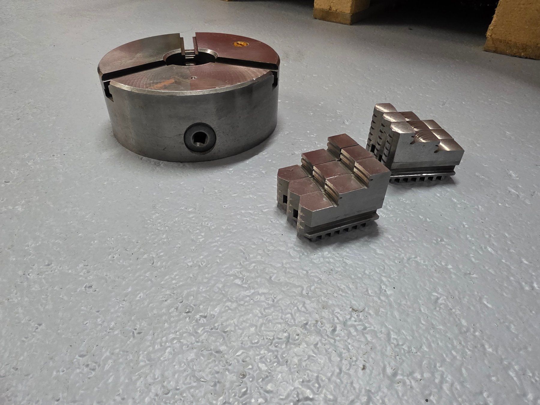 Schaublin Altro per industria metallurgica: Röhm Dreibackenfutter Ø200mm – Usato da Sax venduto da endsim 4