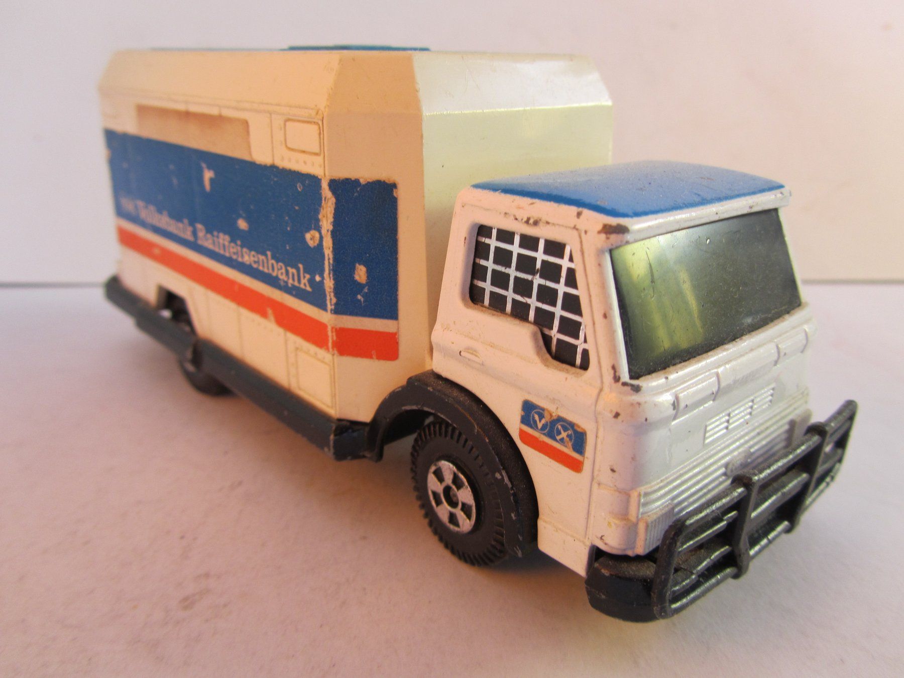 Matchbox Modellini d'auto: Security Truck, Matchbox Super Kings – Usato da Weiningen ZH venduto da dietsch57 4
