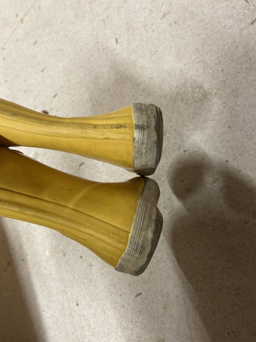 Scarpe da uomo: Aigle Gummistiefel Gr 23 – Usato da Zollikerberg venduto da Boston1981 1