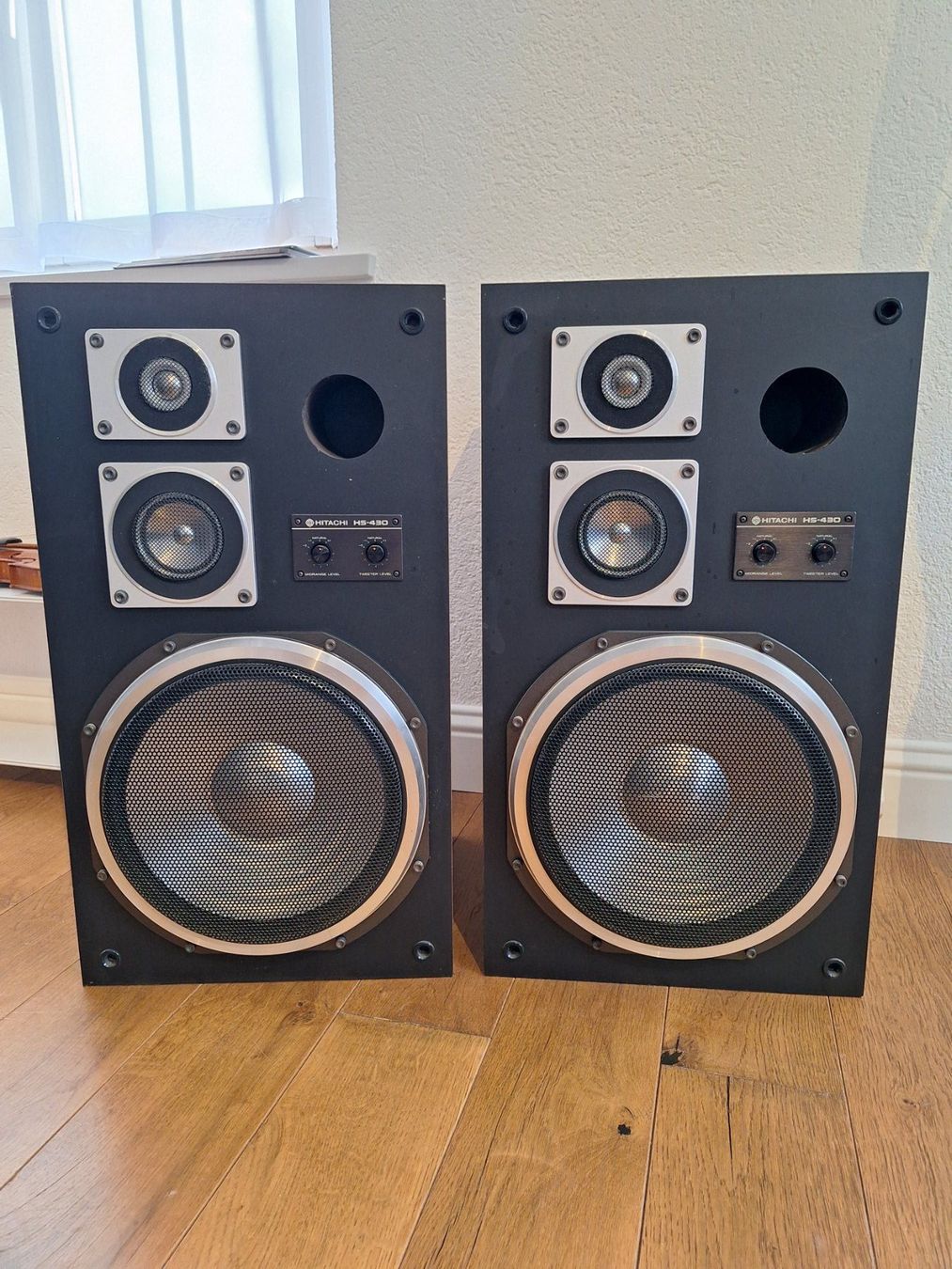 Hitachi Haut-parleurs: Hitachi HS-430 Speaker – D'occasion à Balsthal par aschi63