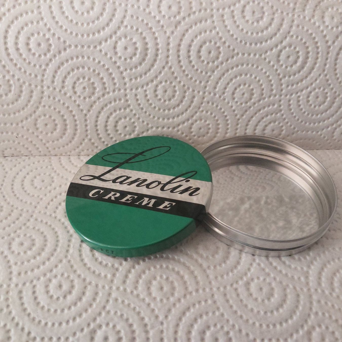 AluBox Altro in Decorazioni & Accessori: Lanolin Dose rund, aus Aluminium NEU – Nuovo (secondo la descrizione) da Zürich venduto da Teram41 2