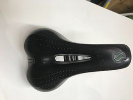 SELLE DE VELO SPORT TOURER "FEC ALLOY"