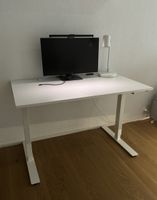 Höhenverstellbarer Schreibtisch IKEA TROTTEN