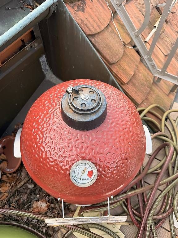 Monolith Grills: Keramikgrill – Gebraucht aus Zürich von Amviom